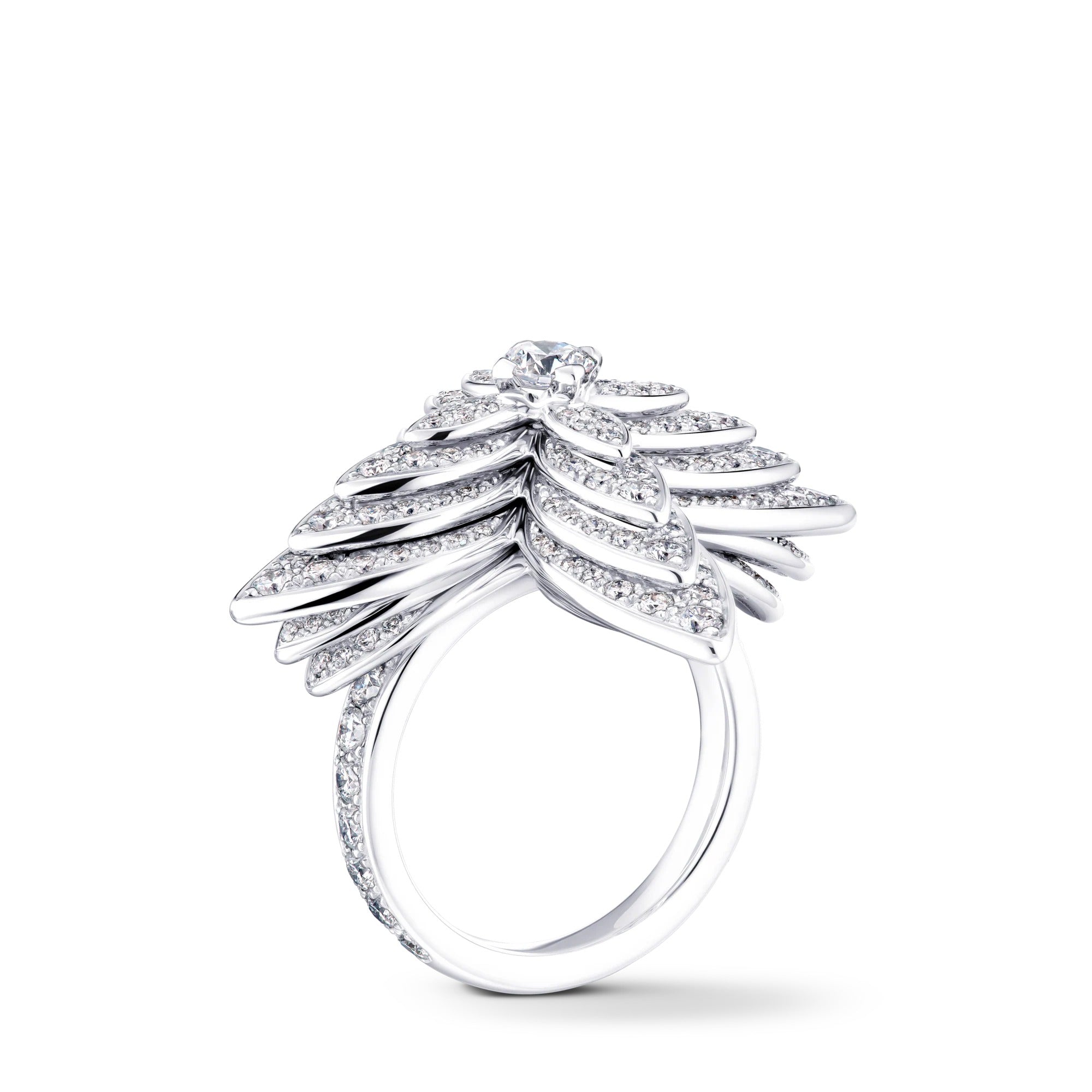 Idylle Blossom Ring, White Gold and Diamonds