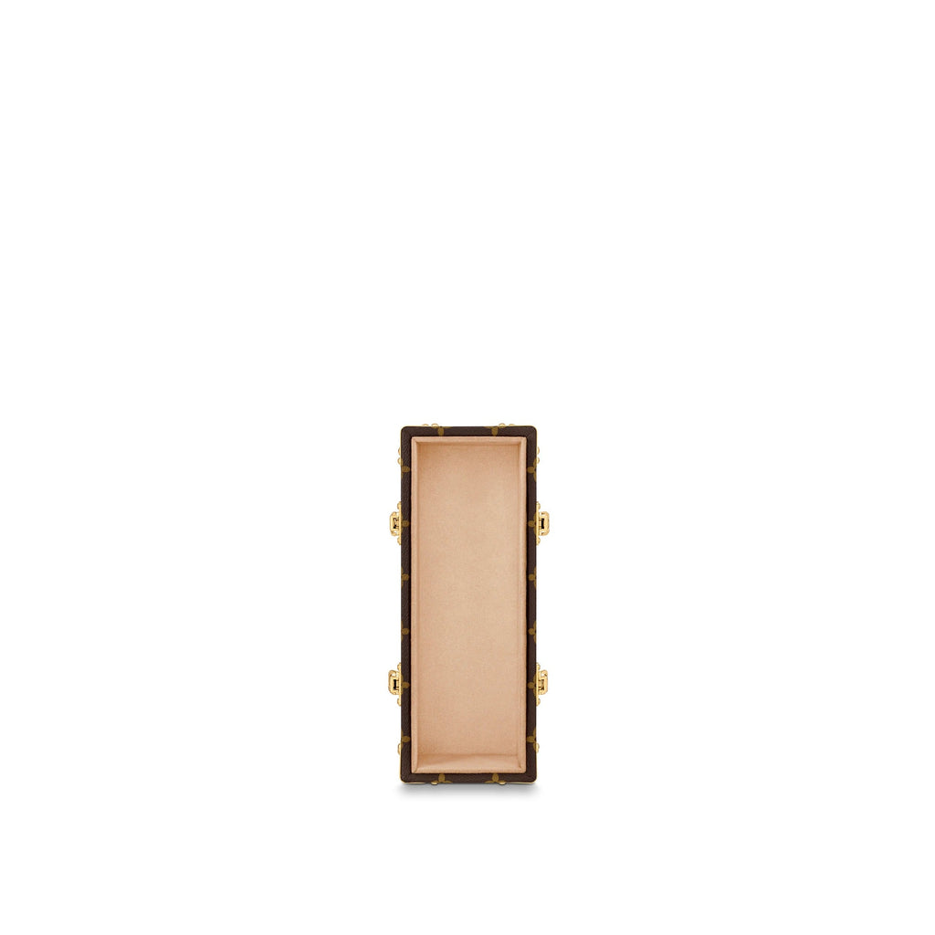 Letter Trunk I
