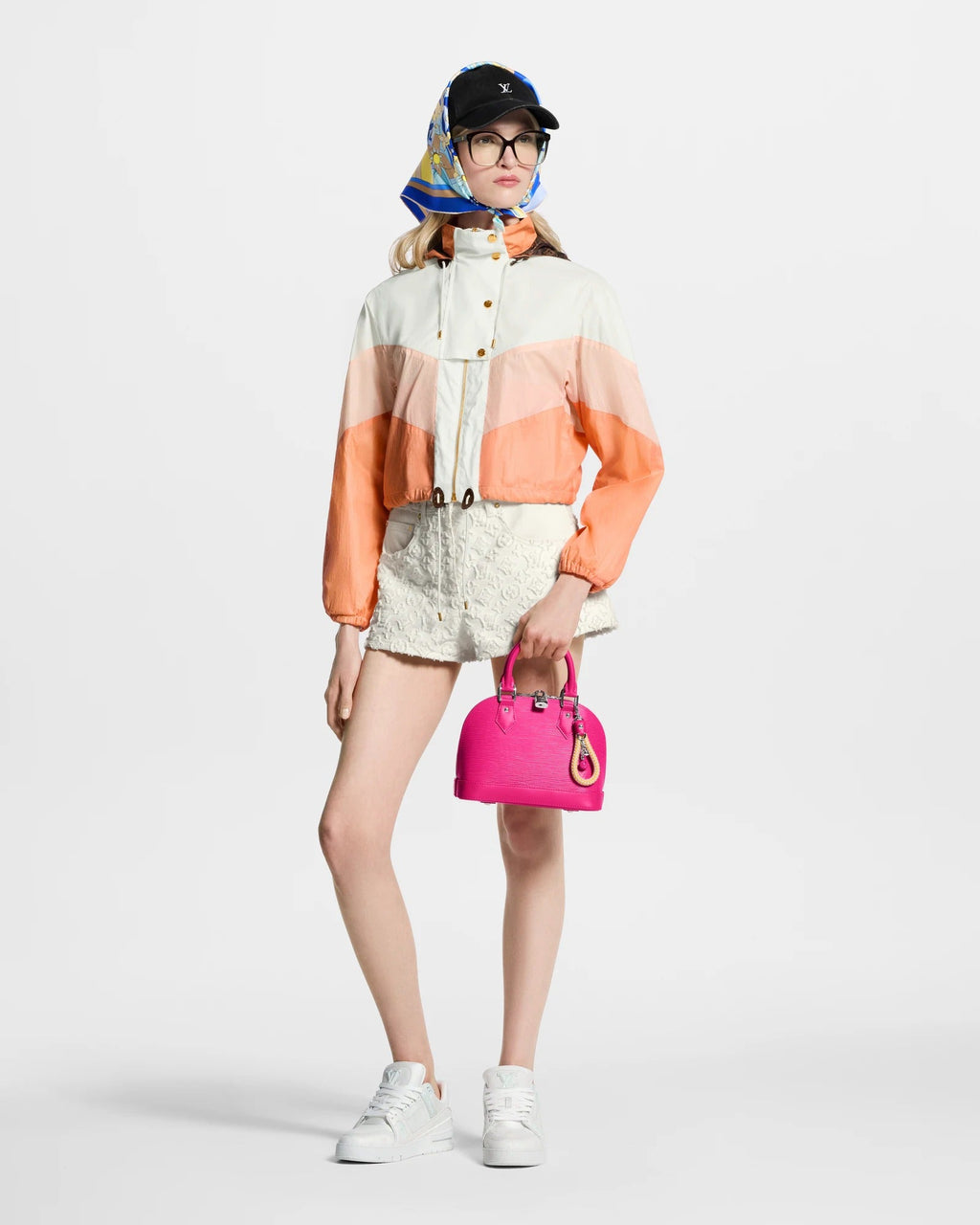 LV Wonderland Square 55