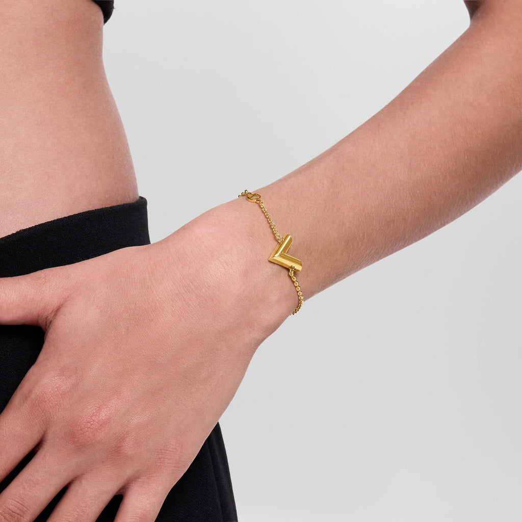 Essential V bracelet
