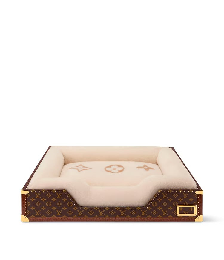 Dog Bed Trunk