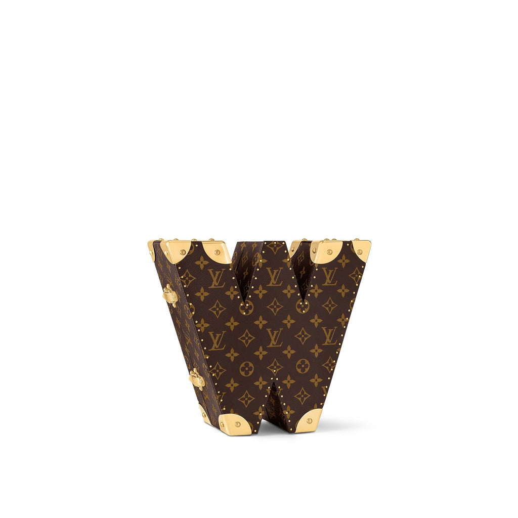 Letter Trunk W