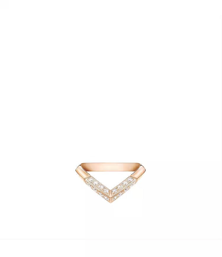 LV Diamonds Pavé V Ring, Pink Gold