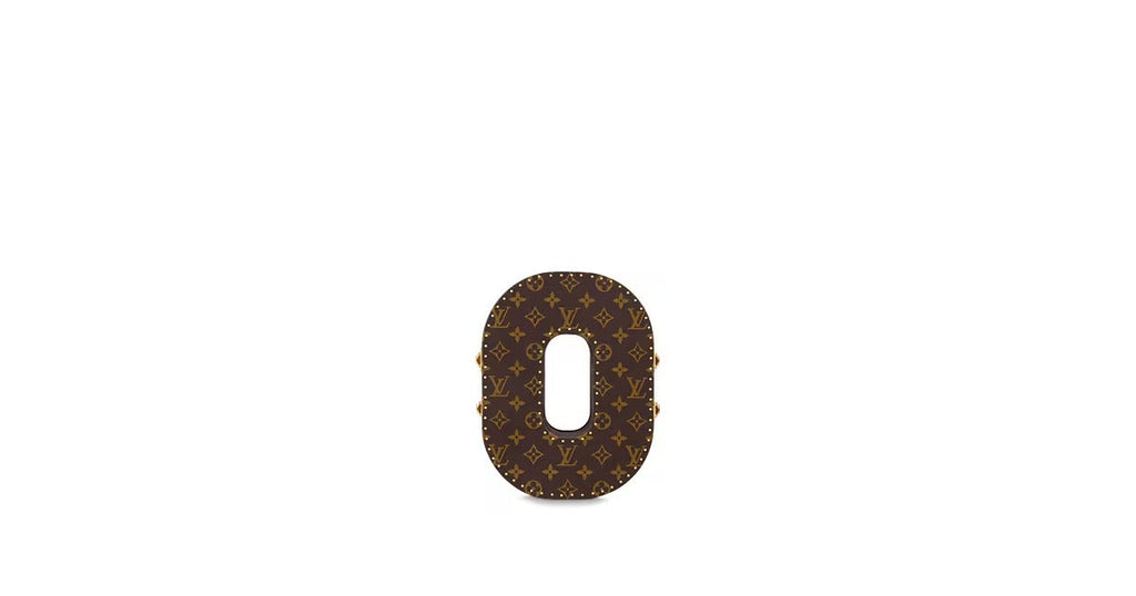 Letter Trunk O