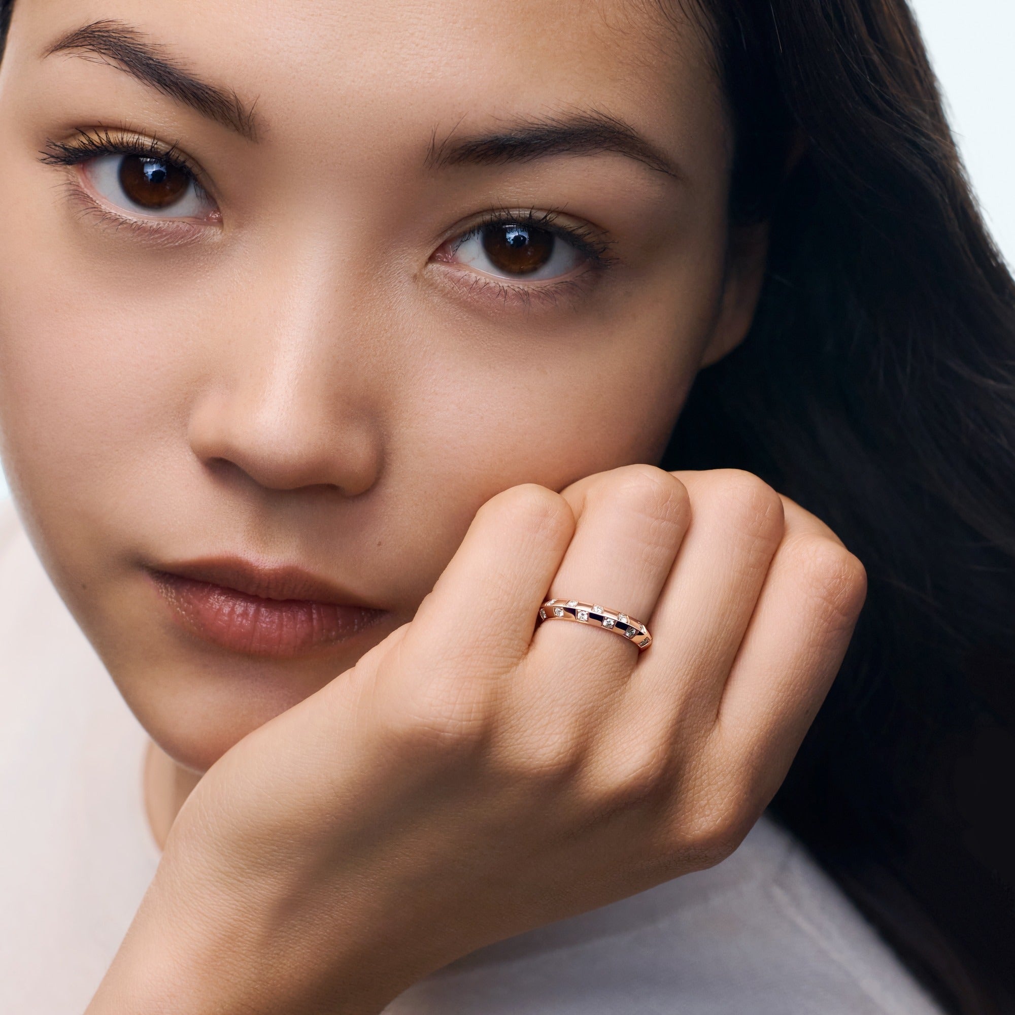 Le Damier de Louis Vuitton Small Ring, Rose Gold and Diamonds