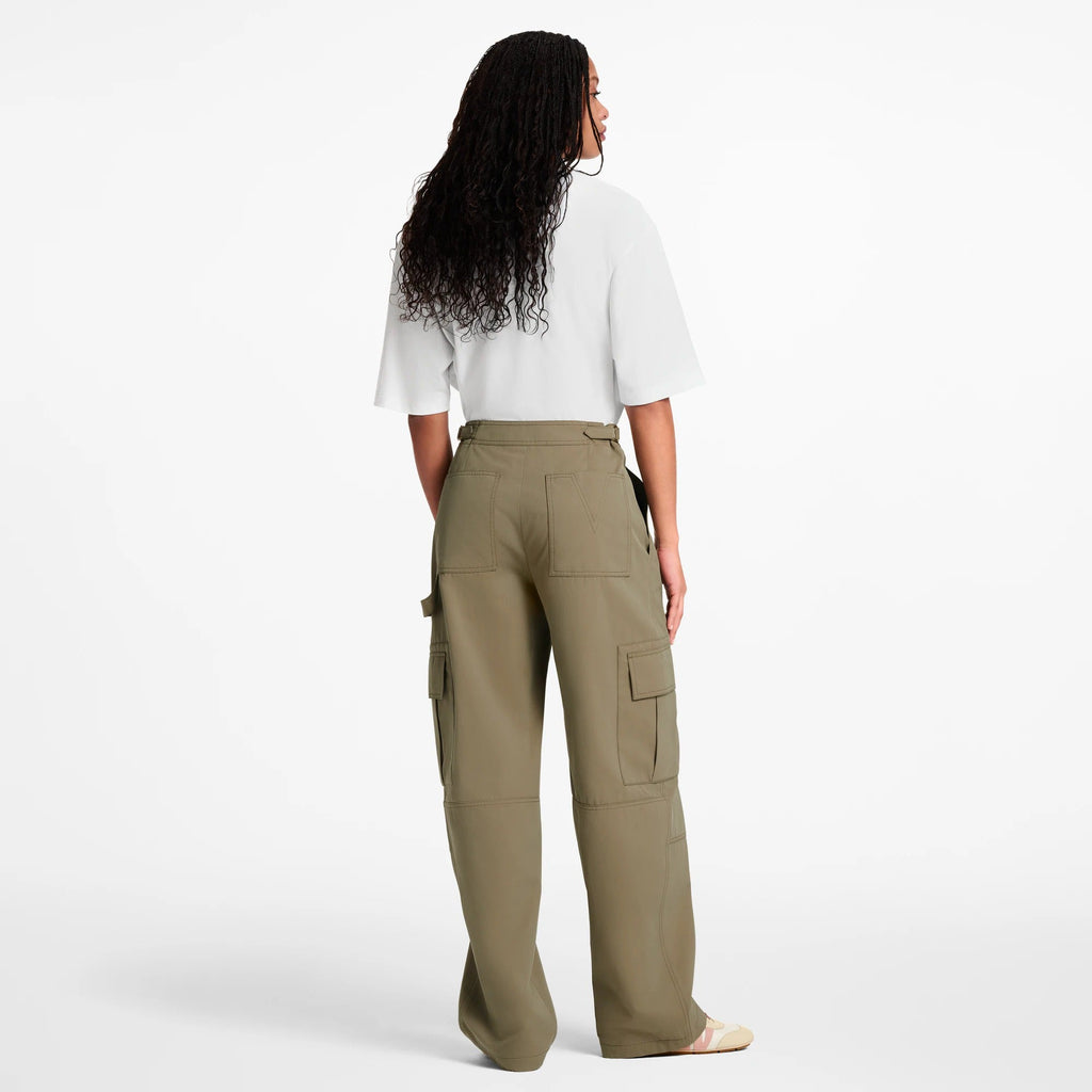 Wide-Leg Cargo Pants