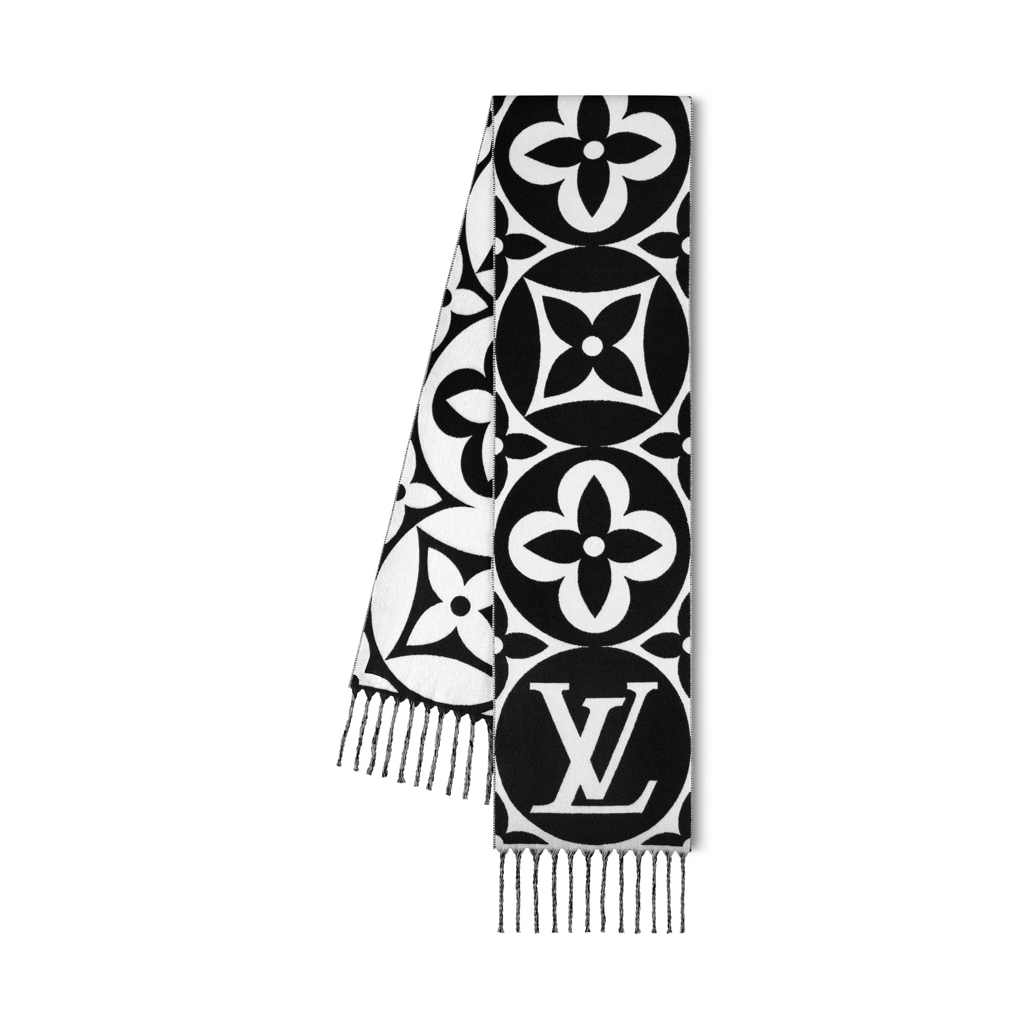 LV Medallion Scarf