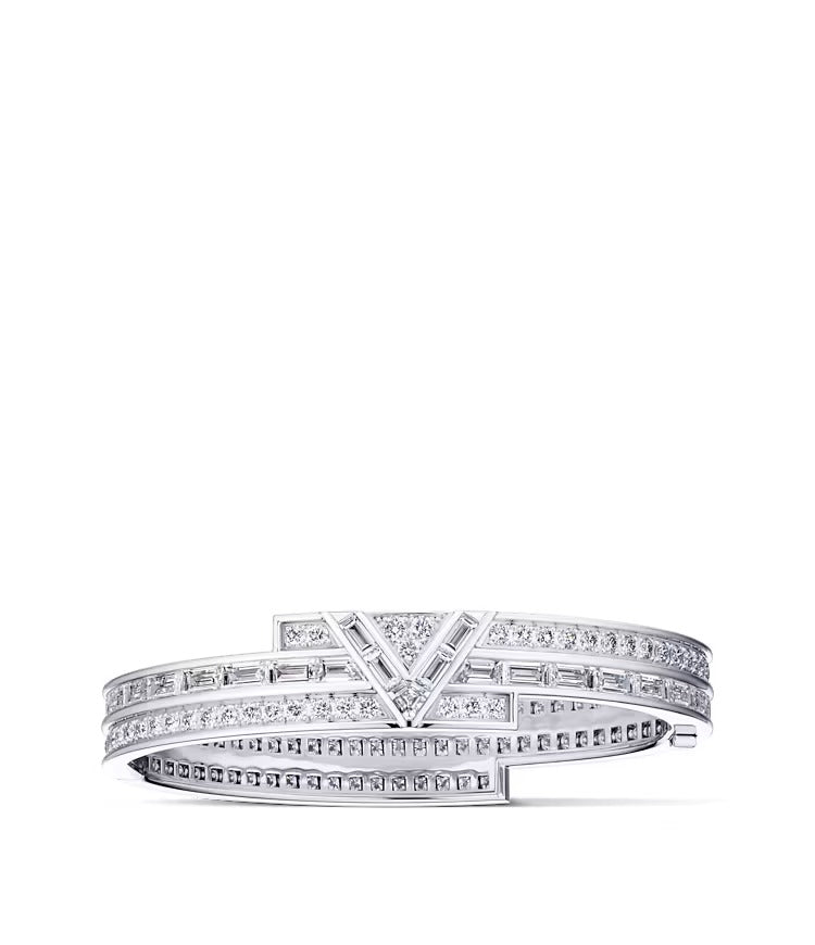 Pure V Bracelet, White Gold and Diamonds