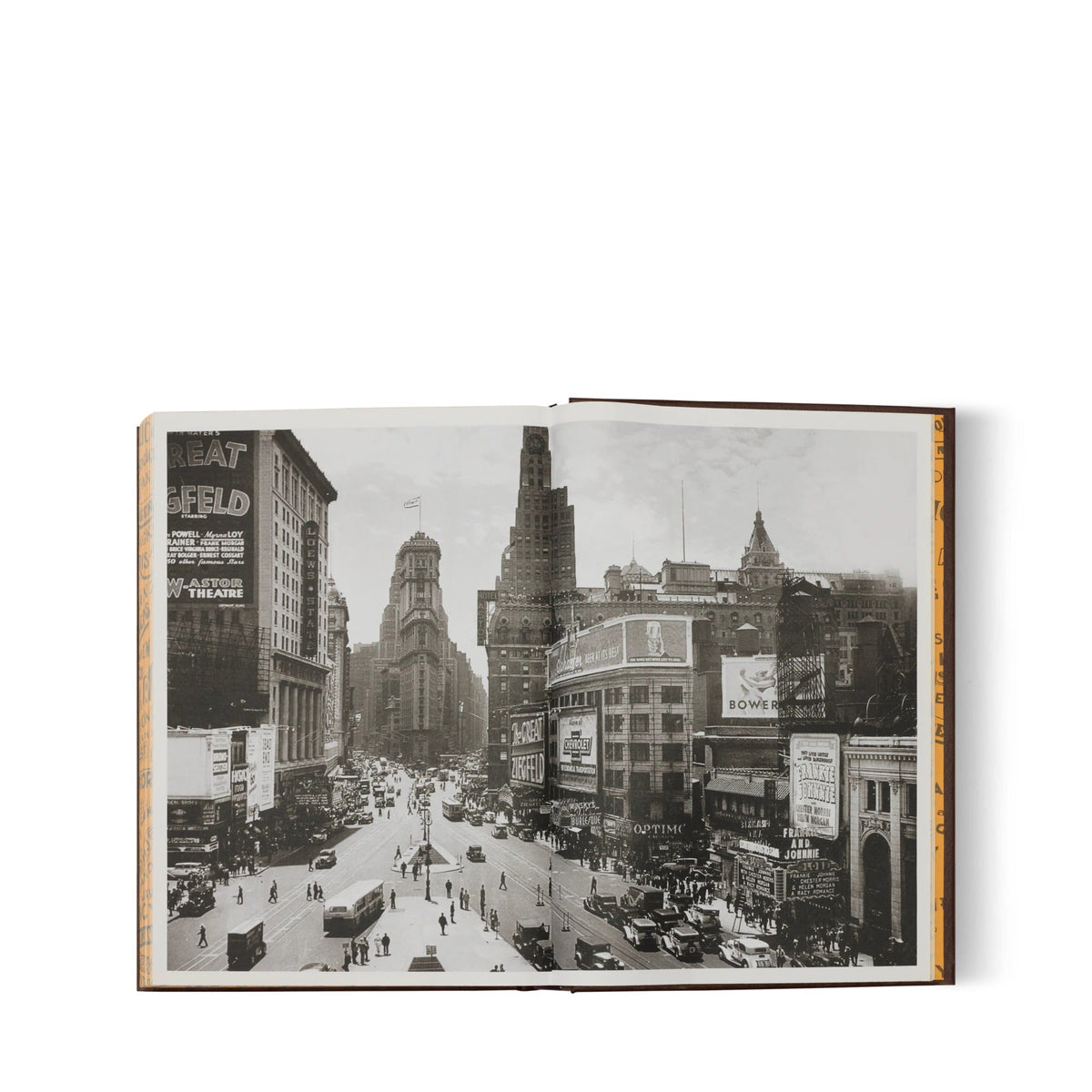 World Tour. Vintage hotel labels from the collection of Gaston-Louis Vuitton - French version -