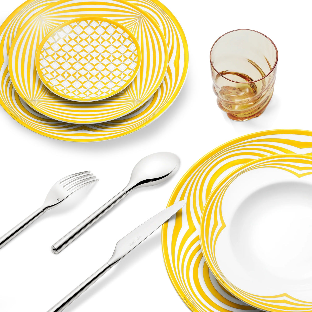 Dolce Vita Set Of 2 Presentation Plates