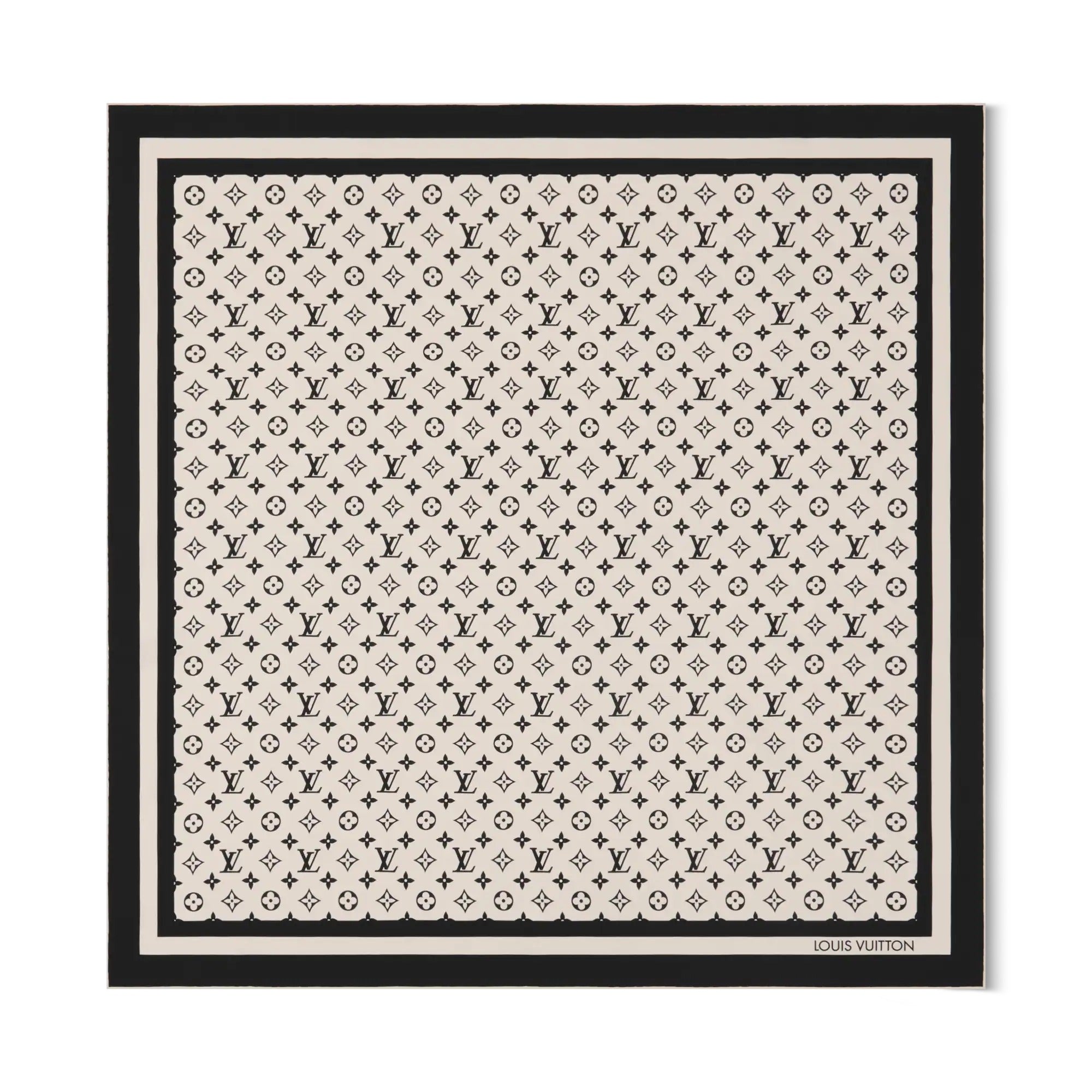 Monogram Silhouette Square 90