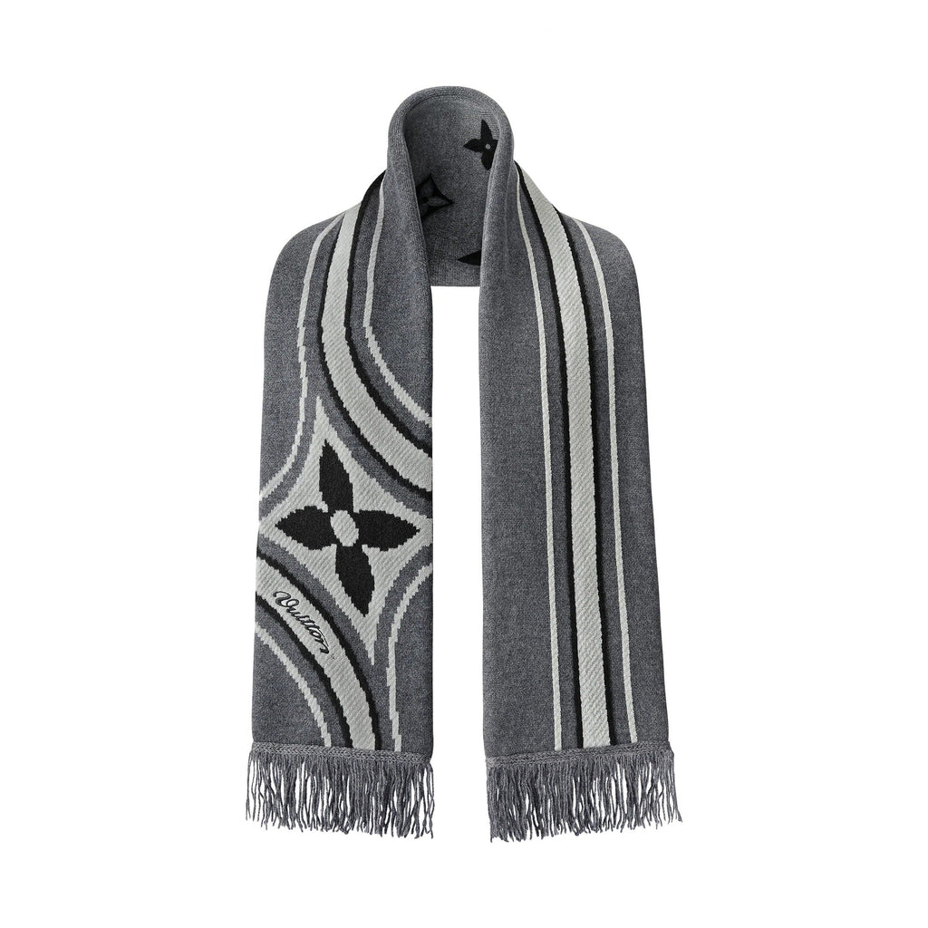 Graphic Flower Scarf
