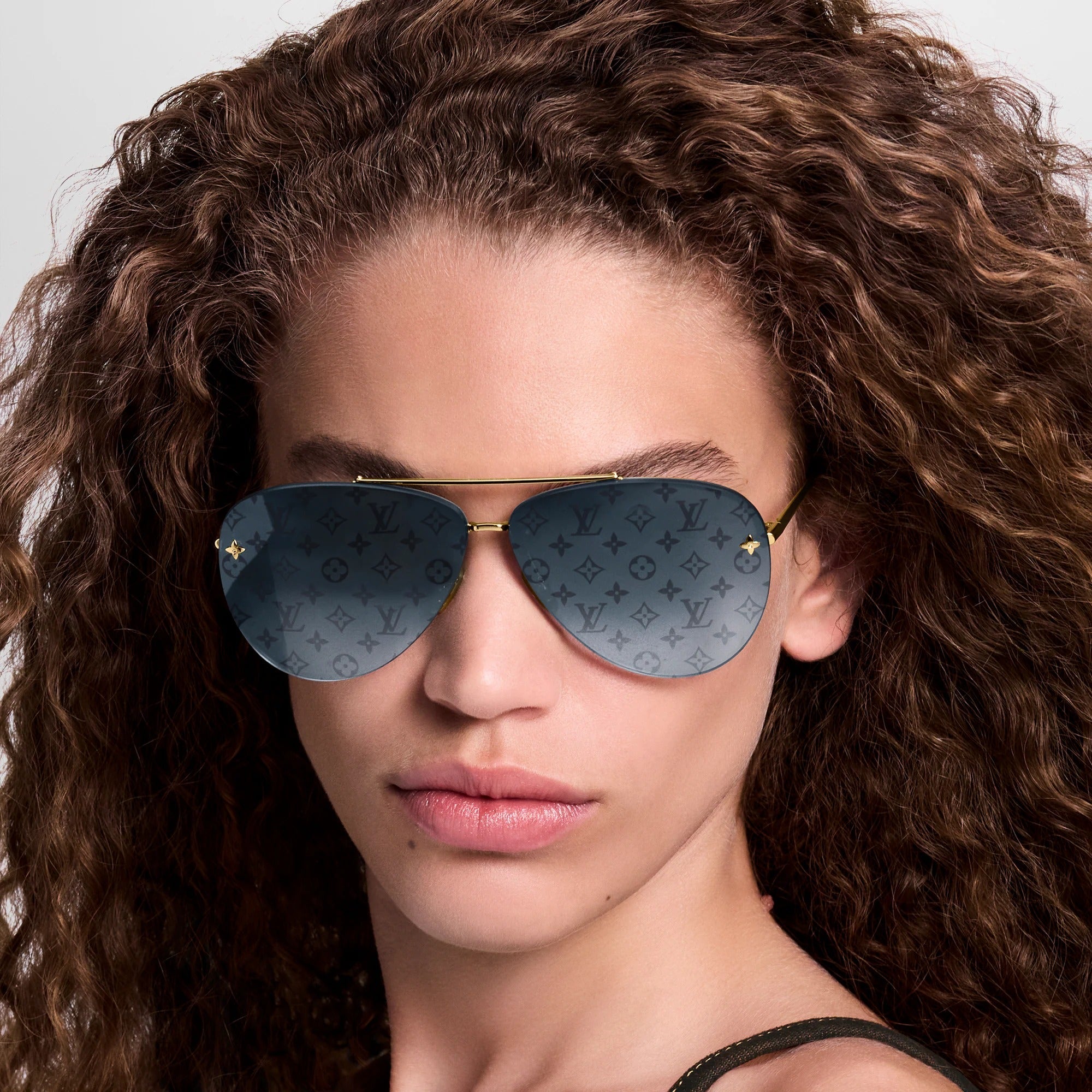 LV Pilot Light Sunglasses