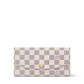 Emilie Wallet
