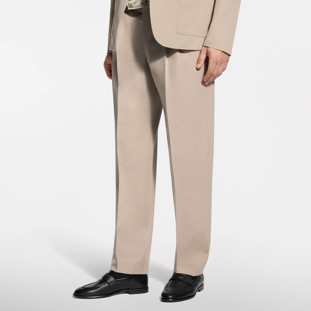 Light Pleated Pants