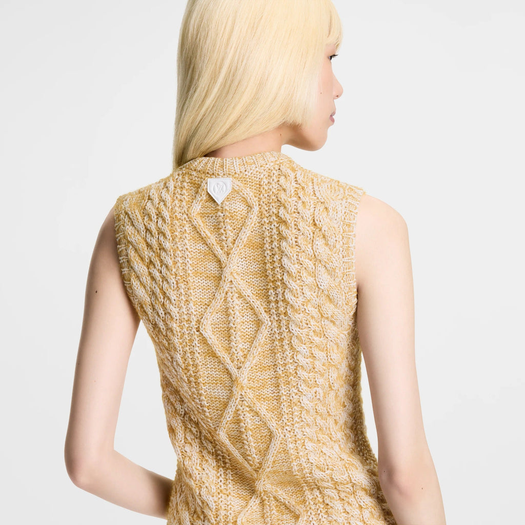 Sleeveless Cable Knit Pullover
