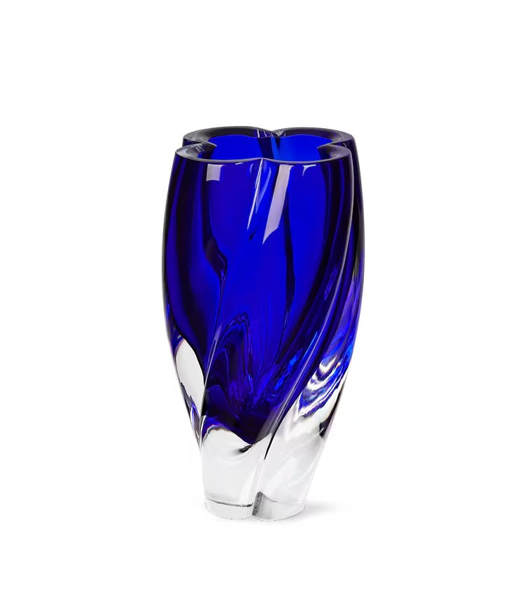 Blossom Vase by Tokujin Yoshioka