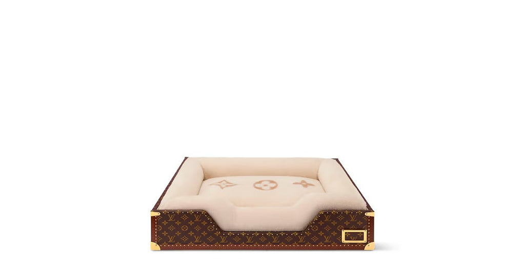 Dog Bed Trunk