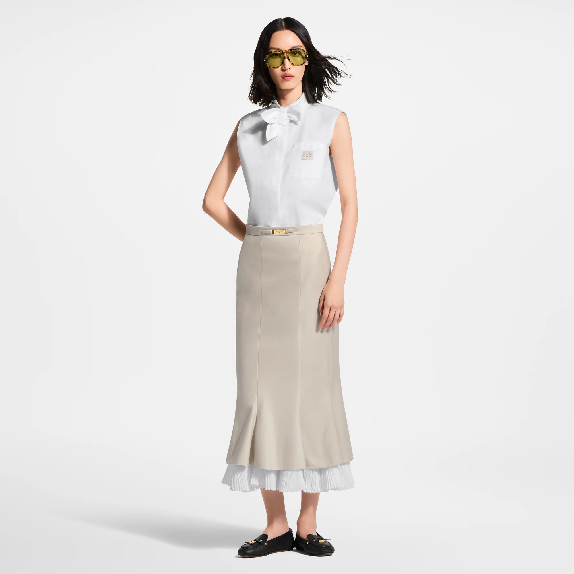 Sleeveless Bowtie Shirt