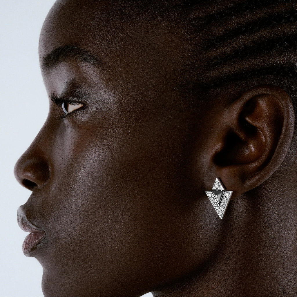 Pure V Earrings, White Gold and Diamonds