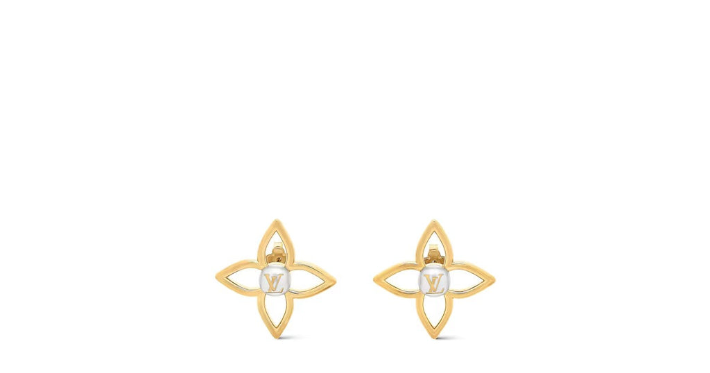 Pearly Flower Stud Earrings