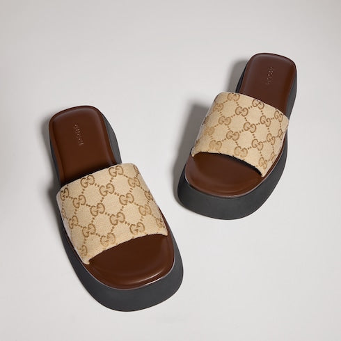 Women's flatform slide sandal - sand and brown GG canvas