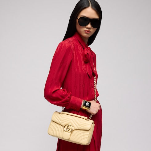 GG Marmont medium shoulder bag - light yellow leather
