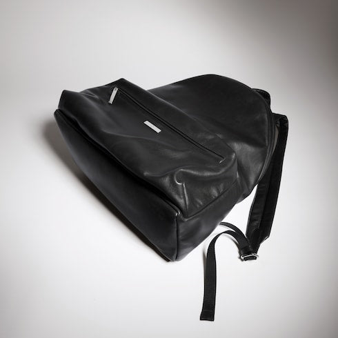 Gucci Tag large backpack - black leather
