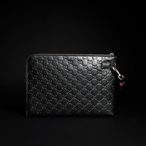 GG Emblem medium pouch - black GG leather