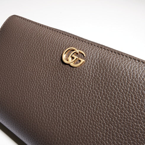 Bi-color GG Marmont zip around wallet - dark taupe and pink leather