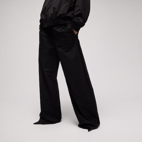 Soft technical twill leisure pants - black