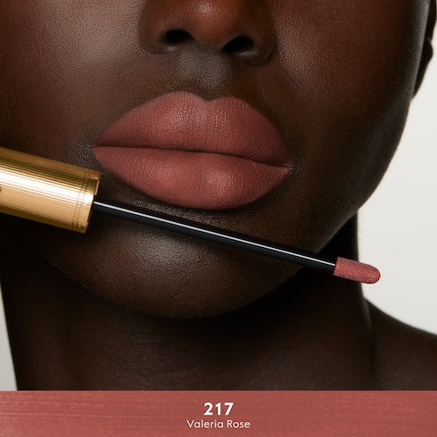 124 Emilie Brown, Rouge à Lèvres Liquide Mat Lipstick - 217 Valeria Rose