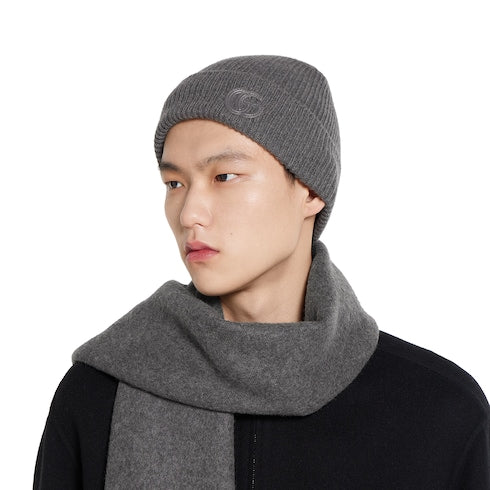 Cashmere hat with patch - grey