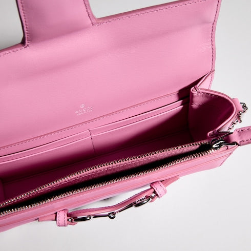 Wallet on chain with Horsebit - bright pink leather