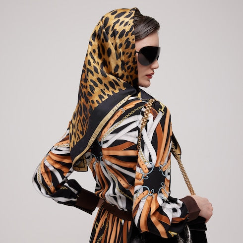 Printed silk twill carré - brown and black