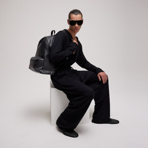 Gucci Essence Classic medium backpack - black GG canvas