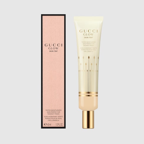 Gucci Glow Skin Tint - 17