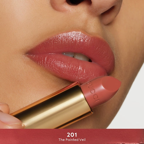 134 'Clara Chestnut', Rouge à Lèvres Voile Lipstick - 201 The Painted Veil